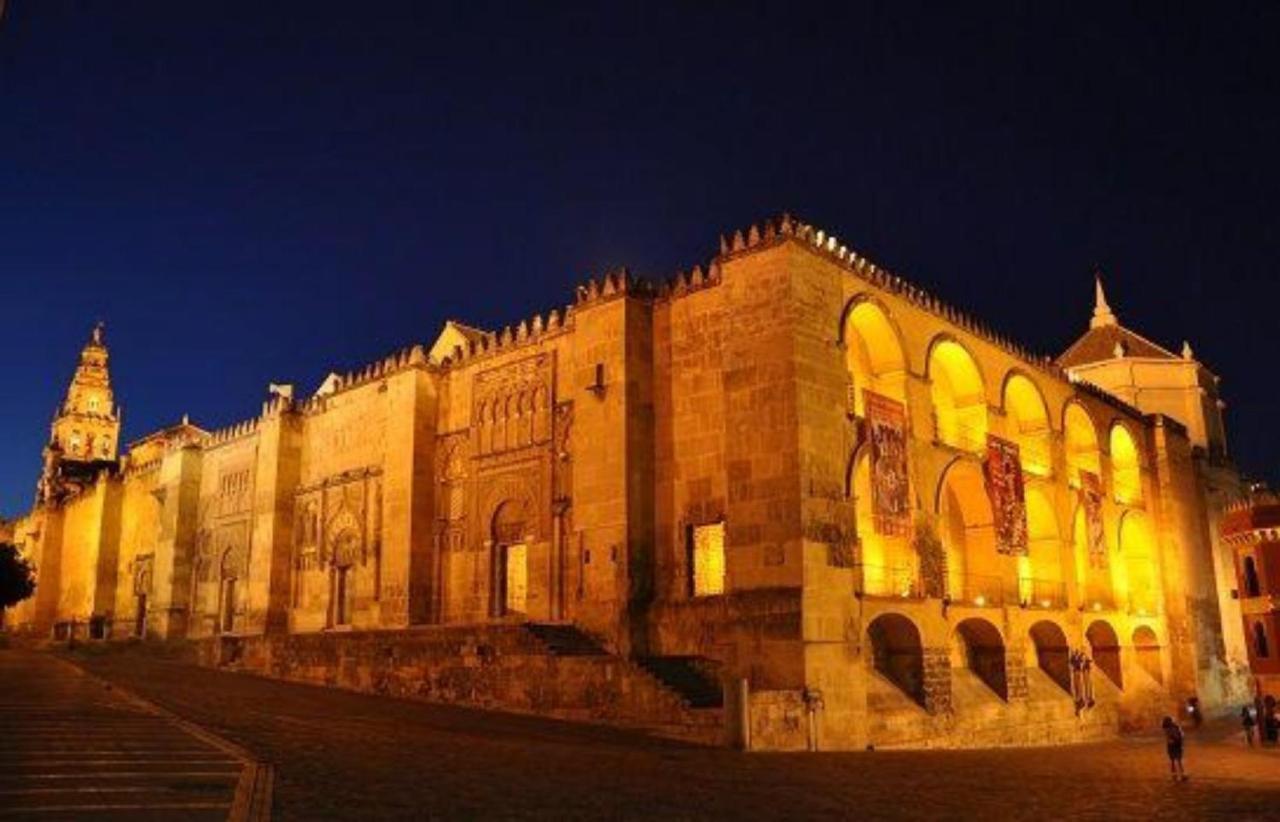 Alojamiento San Basilio Suite Cordoba Luaran gambar