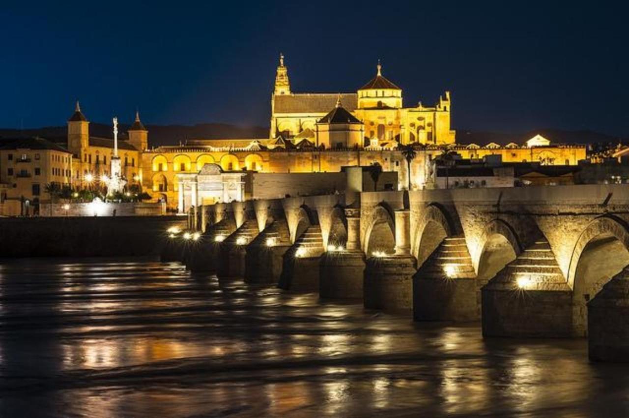 Alojamiento San Basilio Suite Cordoba Luaran gambar